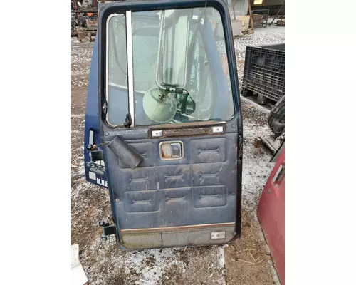 VOLVO WG Door Assembly, Front