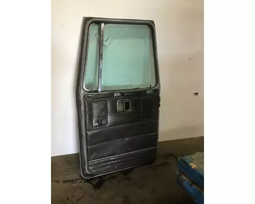 VOLVO WG Door Assembly