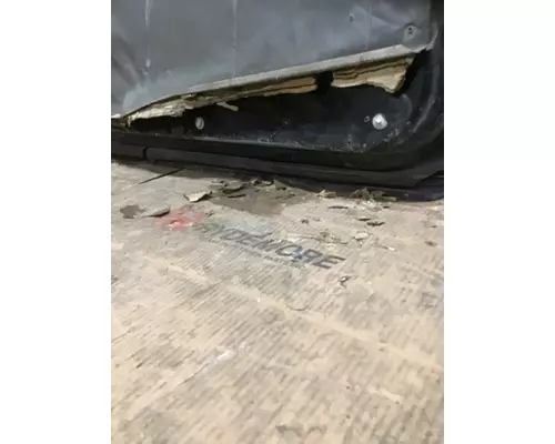VOLVO WG Door Assembly