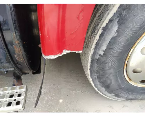 VOLVO WG FENDER EXTENSION