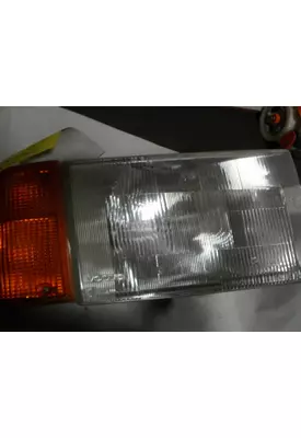 VOLVO WG HEADLAMP ASSEMBLY