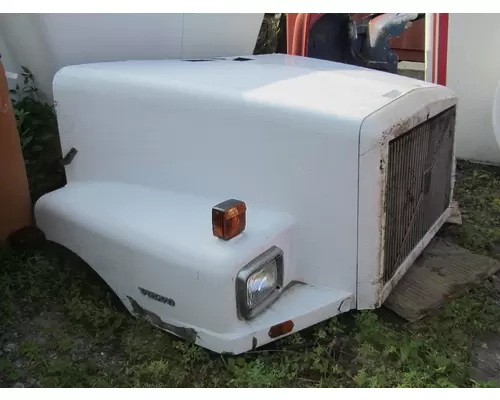 VOLVO WG Hood