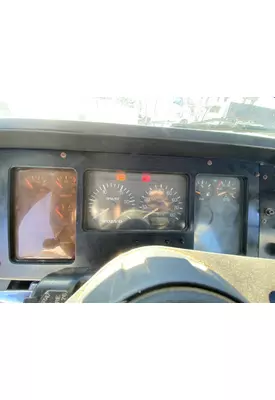 VOLVO WG Instrument Cluster