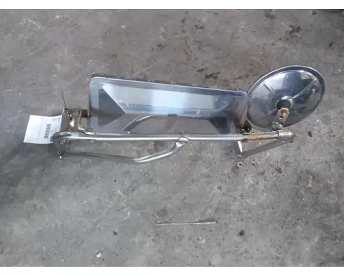 VOLVO WG MIRROR ASSEMBLY CABDOOR