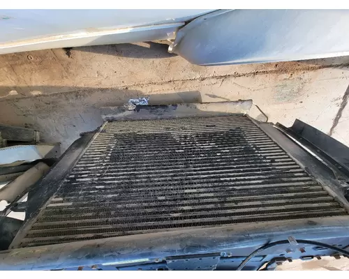 VOLVO WG Radiator Shroud