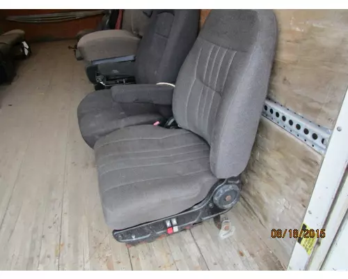 VOLVO WG SEAT, FRONT