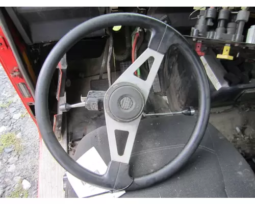 VOLVO WG STEERING COLUMN