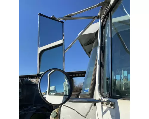 VOLVO WG Side View Mirror