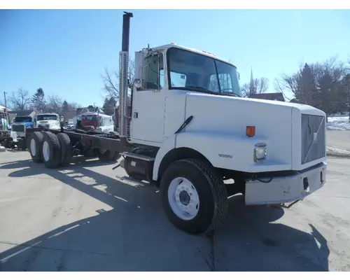 VOLVO WG WHOLE TRUCK FOR RESALE