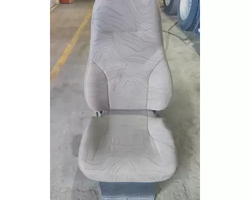 VOLVO WHR SEAT, FRONT