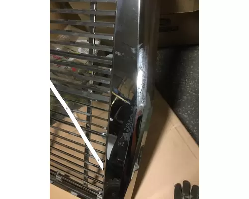 VOLVO WIA 1988-1998 GRILLE