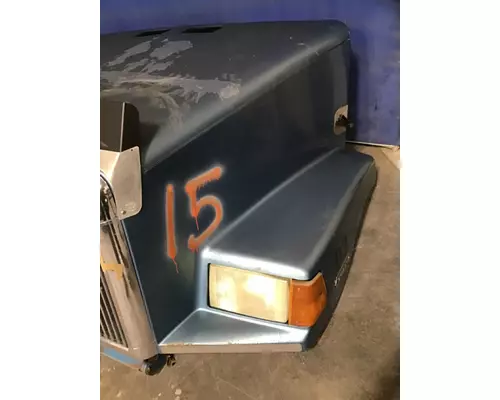 VOLVO WIA 1990-1997 HOOD