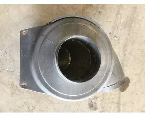 VOLVO WIA AIR CLEANER