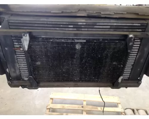 VOLVO WIA Air Conditioner Condenser