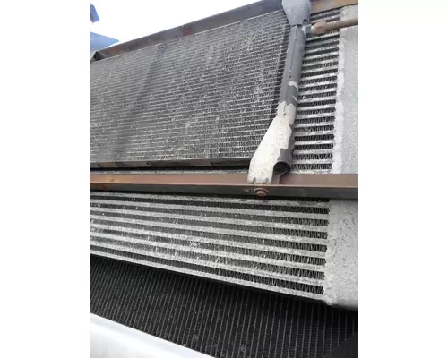 VOLVO WIA Air Conditioner Condenser