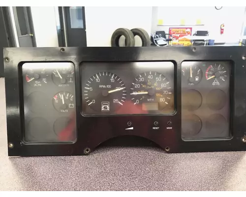 VOLVO WIA Instrument Cluster