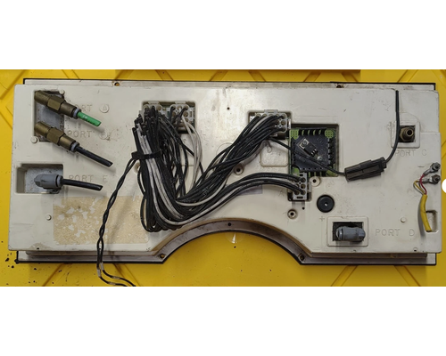 VOLVO WIA Instrument Cluster