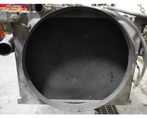 VOLVO WIA RADIATOR ASSEMBLY