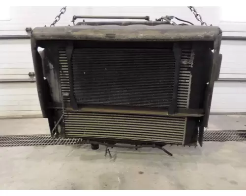 VOLVO WIA RADIATOR ASSEMBLY