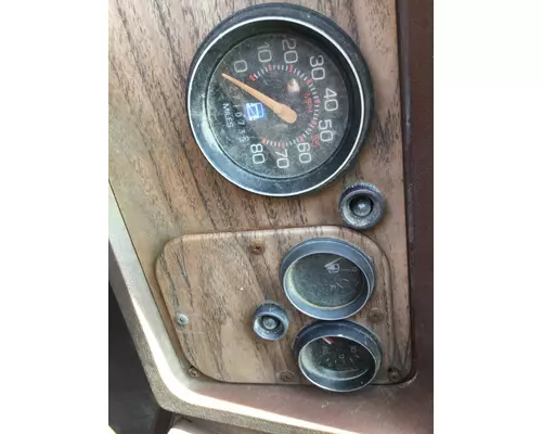 VOLVO WIM GAUGE CLUSTER