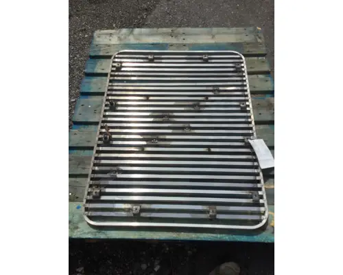 VOLVO WX XPEDITOR Grille