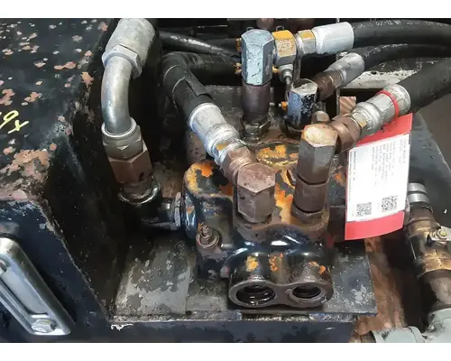 VOLVO WX XPEDITOR Wet Kit or Hydraulic Tank