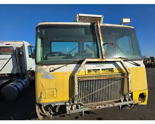 VOLVO WXLL Cab Assembly