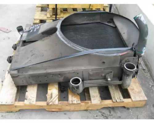 VOLVO WX RADIATOR ASSEMBLY