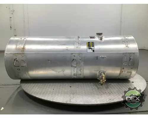 VOLVO  2341 fuel tank