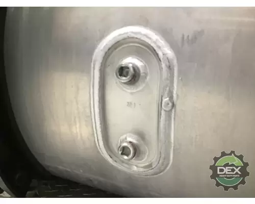 VOLVO  2341 fuel tank