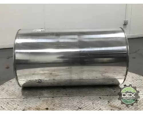 VOLVO  2341 fuel tank