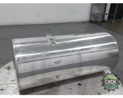 VOLVO  2341 fuel tank