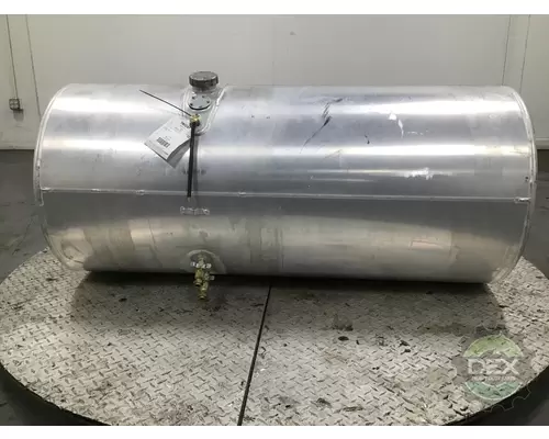 VOLVO  2341 fuel tank