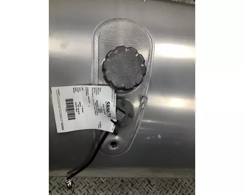 VOLVO  2341 fuel tank