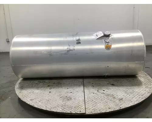 VOLVO  2341 fuel tank