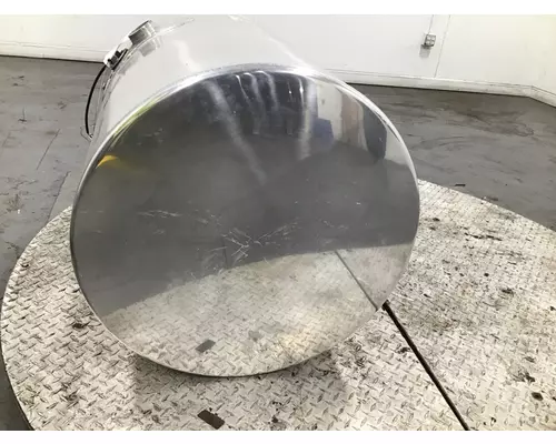 VOLVO  2341 fuel tank