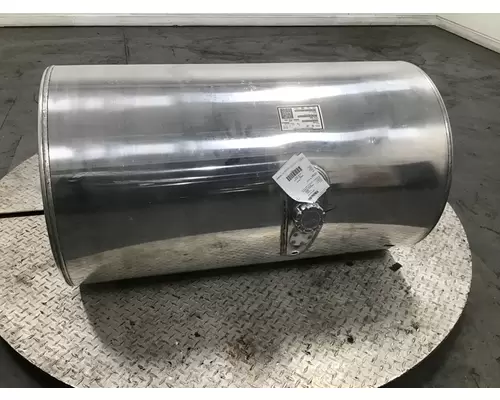 VOLVO  2341 fuel tank