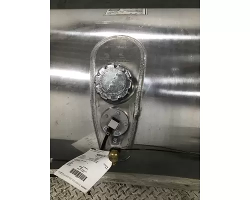 VOLVO  2341 fuel tank