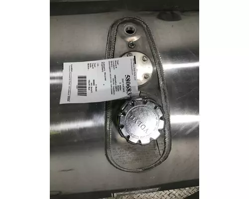 VOLVO  2341 fuel tank