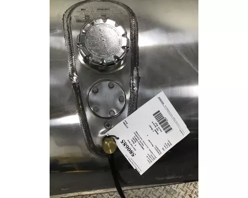 VOLVO  2341 fuel tank