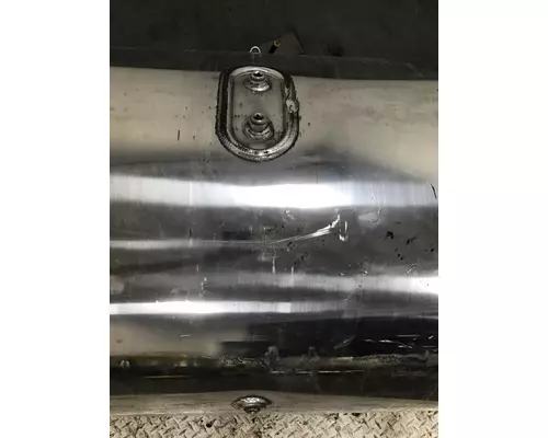 VOLVO  2341 fuel tank