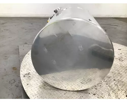 VOLVO  2341 fuel tank