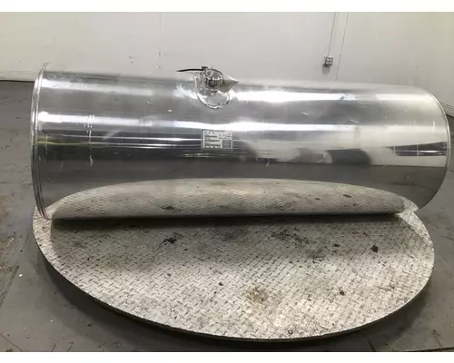 VOLVO  2341 fuel tank