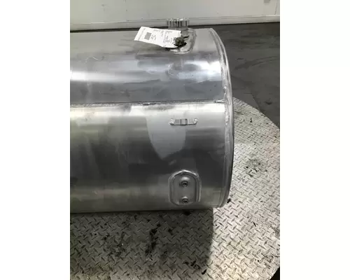 VOLVO  2341 fuel tank