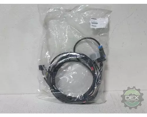 VOLVO  3731 cable, engine compartment