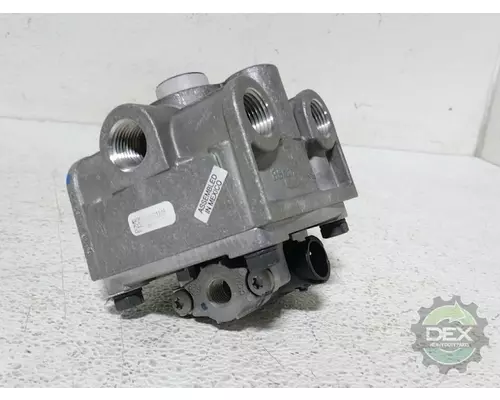 VOLVO  5631 brake valve