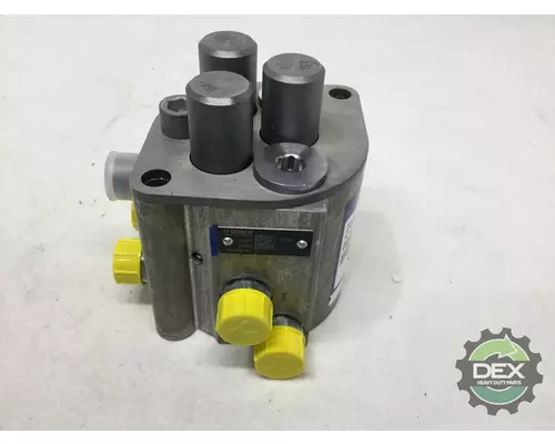 VOLVO  6457 control valve