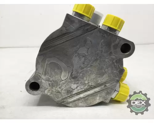 VOLVO  6457 control valve