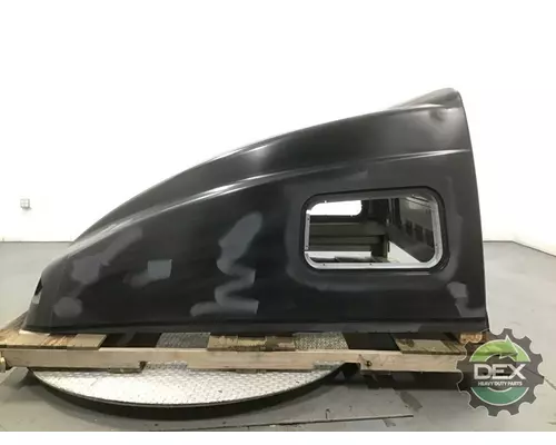 VOLVO  8121 roof plate