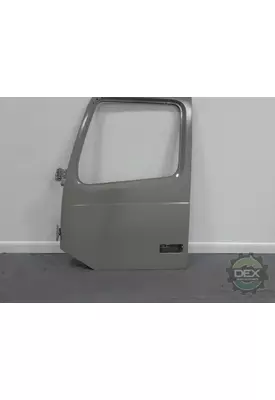 VOLVO  8311 side door, complete